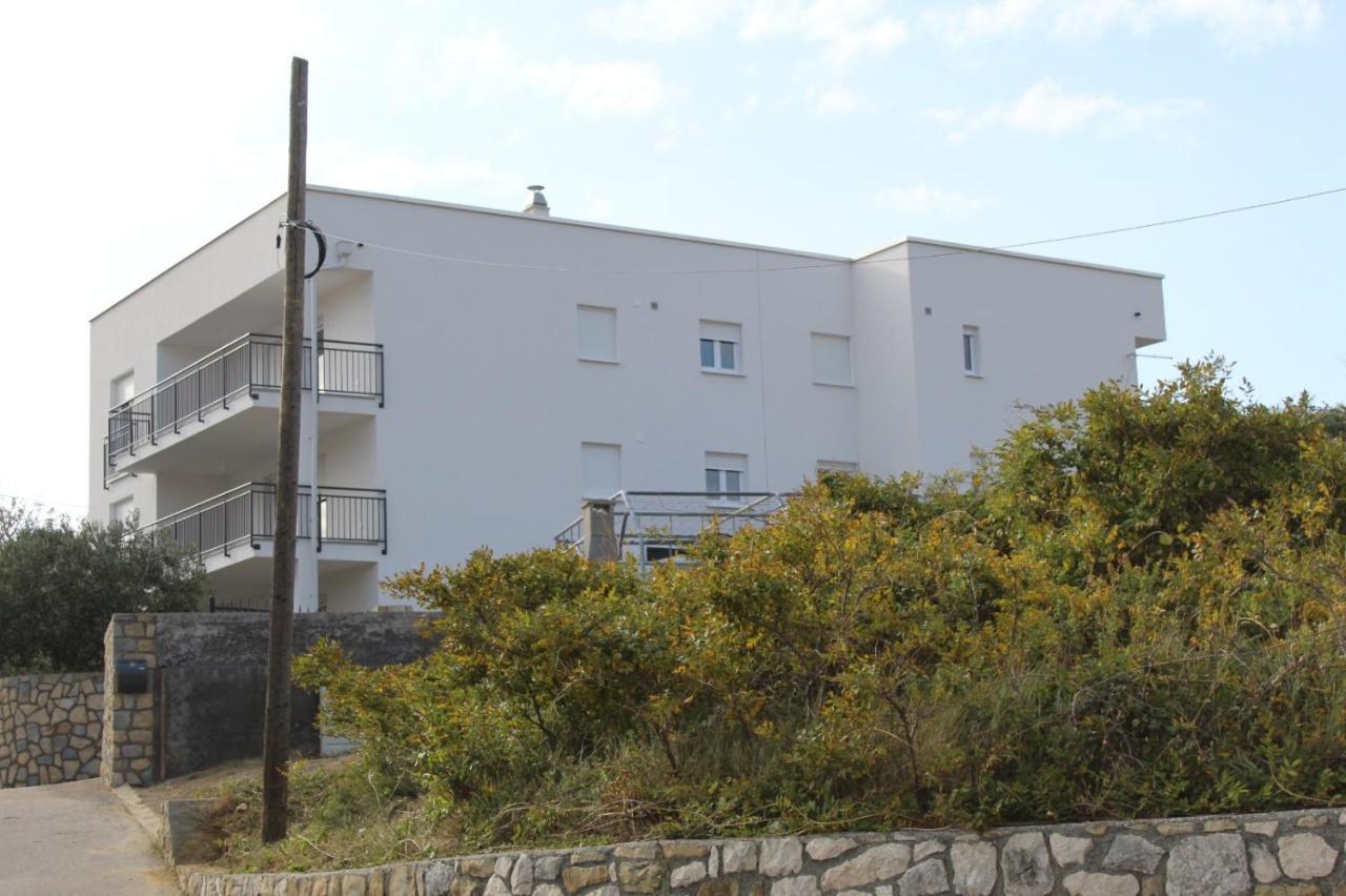 Apartmani Lana Rab Town Esterno foto